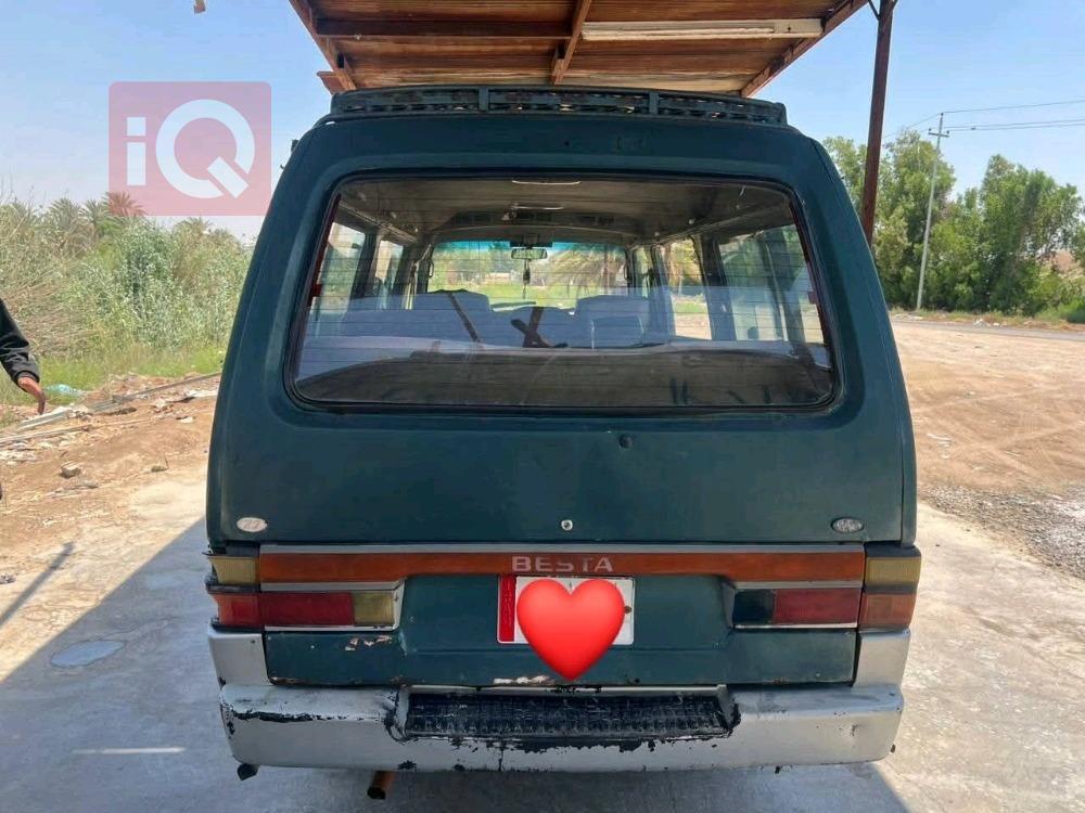 Kia Besta